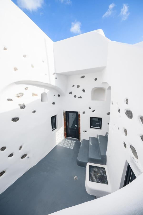 The Luna Caverns Fira  Exterior foto